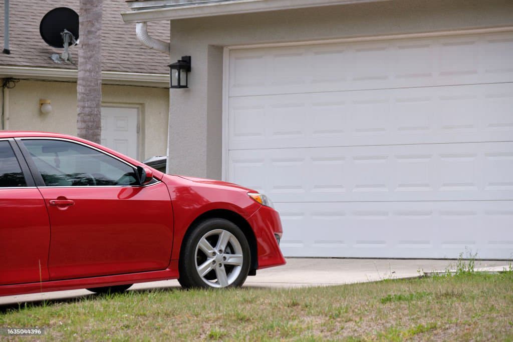 Garage Doors Services in Glen Huntly